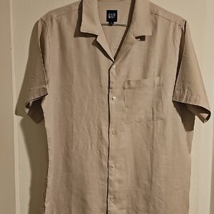 GAP Tan Casual Button Down Shirt Short Sleeve
